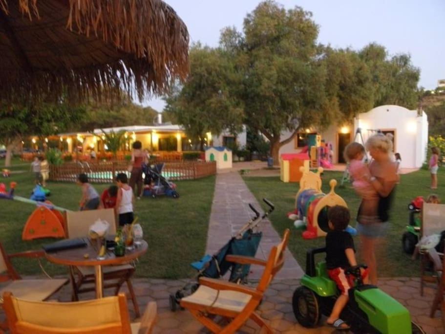 Olive Tree Farm 200M From The Beach Episkopi-Chania Exteriör bild